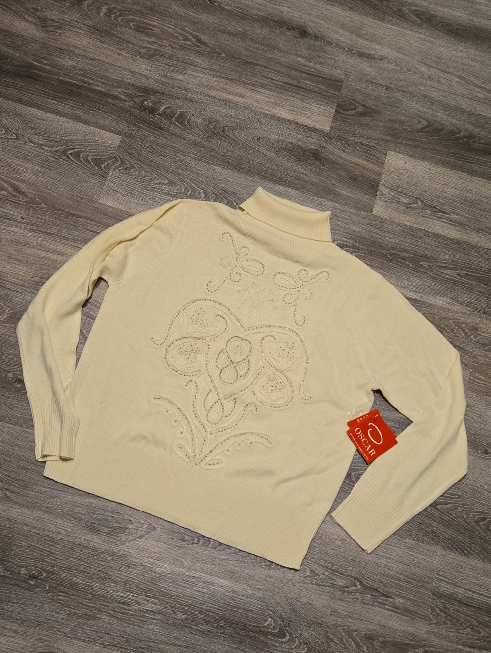 NWT Vintage Oscar Cream Beaded Turtleneck Sweater Size Large